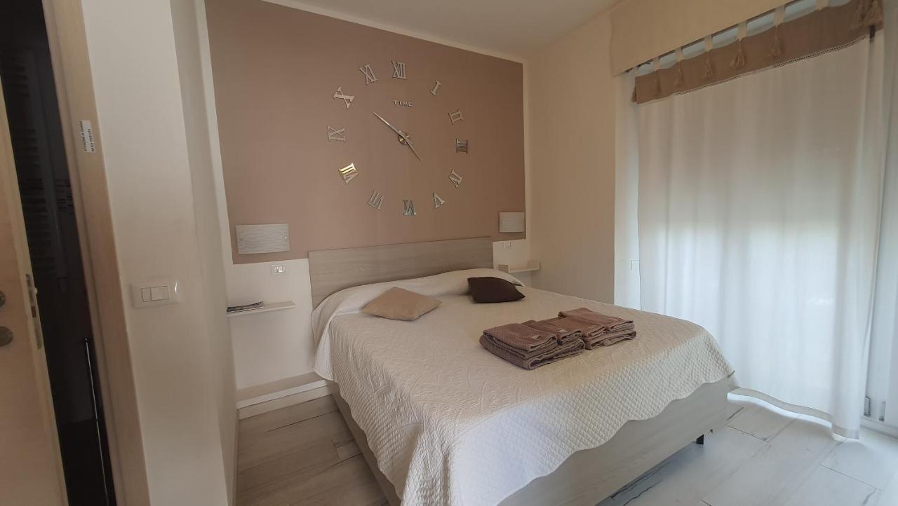 Le Camere Di Sabrina Con Bagno In Camera Sarzana Exteriér fotografie